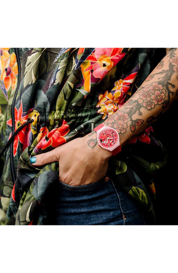 Наручные часы Swatch SVOP100