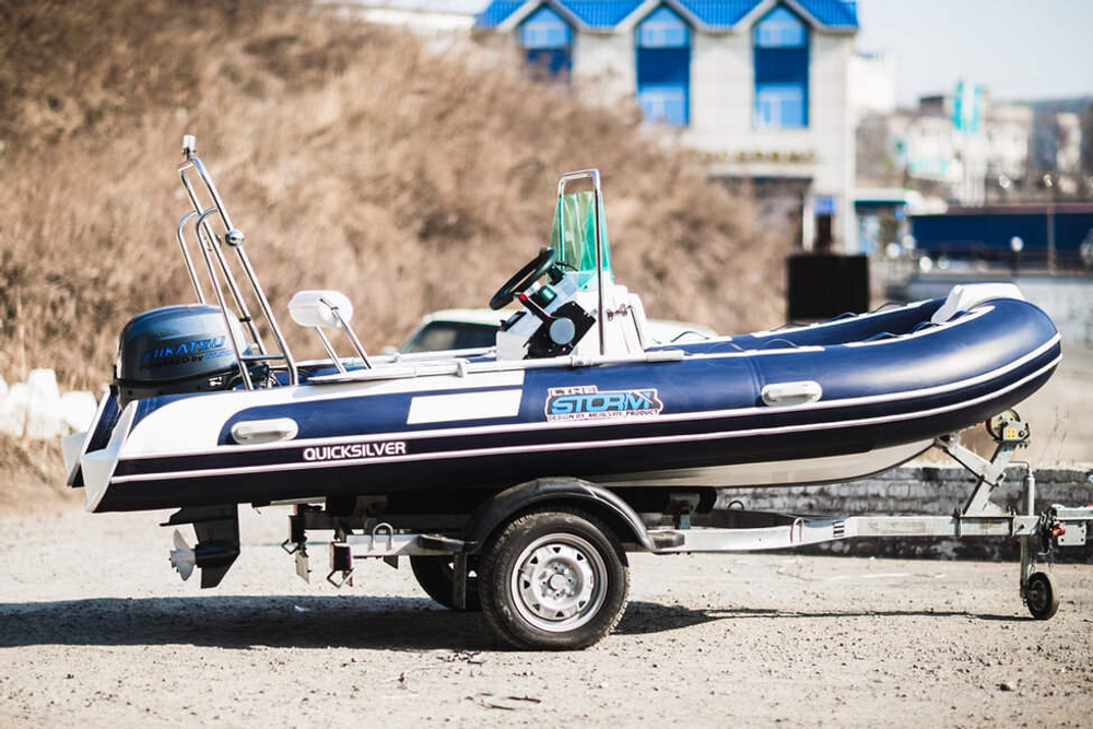 Лодка РИБ STORMLINE EXTRA 400
