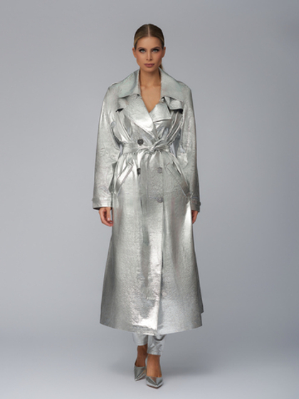 Женский серебряный кожаный плащ
