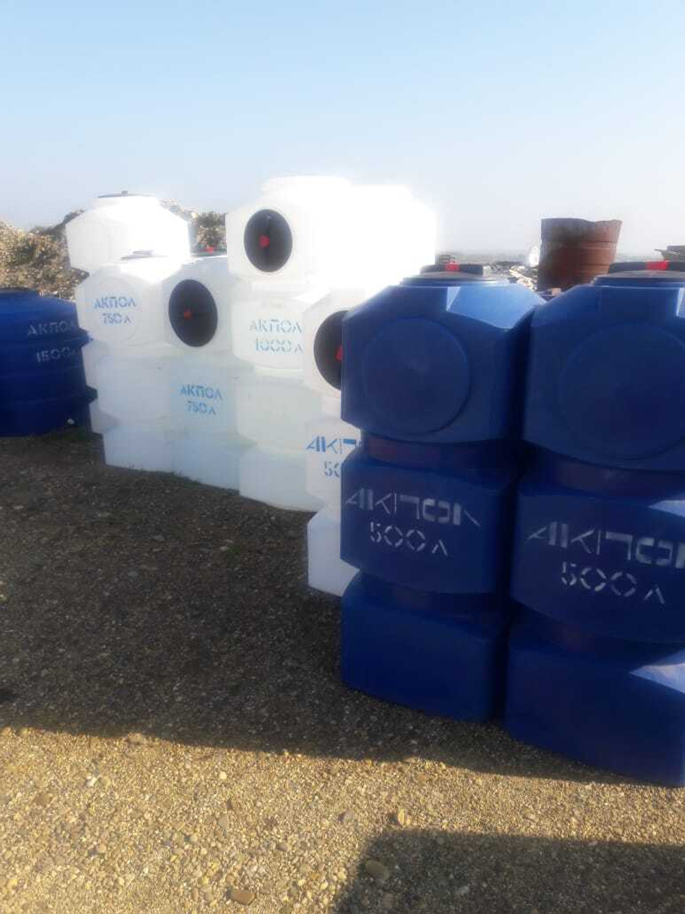 Ёмкость пластиковая пищевая АКПОЛ 750 л. фигурная горизонтальная (168x75x75см;35кг;белый) - арт.555012.8