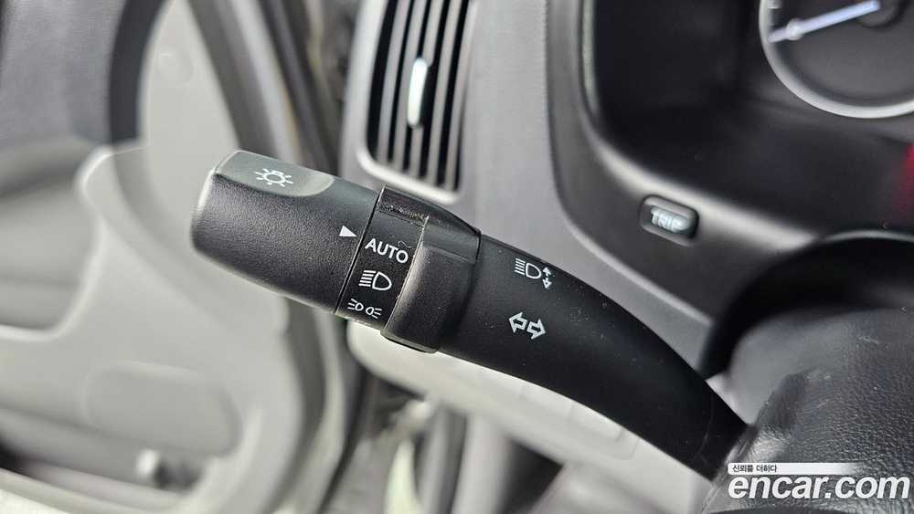 Hyundai The New Grand Starex Van 5-и местный (06.2020)