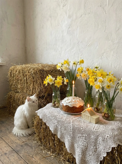 Свеча Деревенский домик в белом цвете