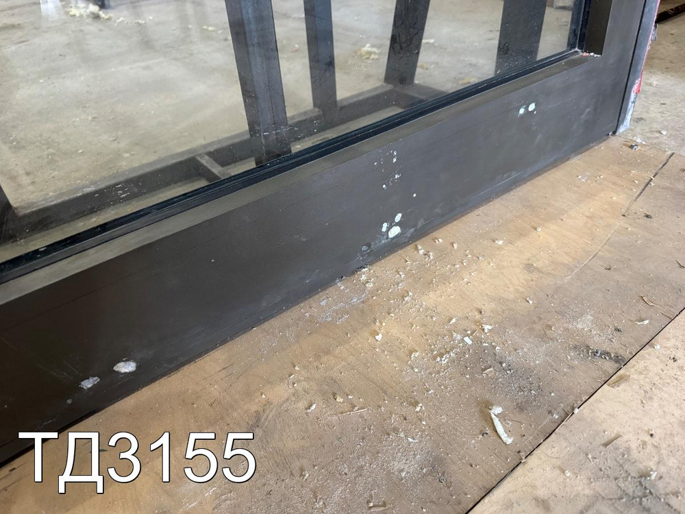 Дверь алюминиевая Б/У 2410(в) x 1110(ш)