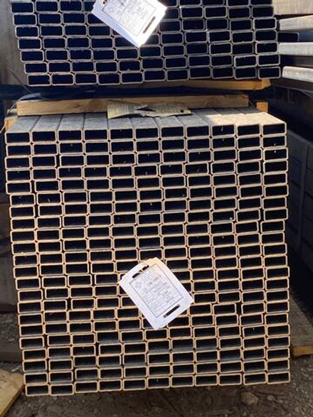 Труба 40х20х2