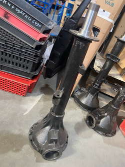 Картер заднего моста УАЗ-3741 прав.(гибридн.мост) востан.