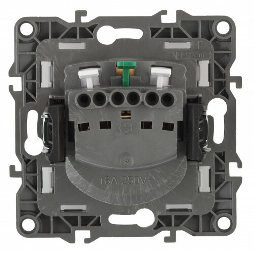 12-2102-14 ЭРА Розетка 2P+E Schuko со шторками, 16A-250В, IP20, Эра12, медь