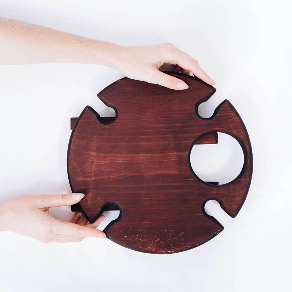 Винный столик со складывающимися ножками из Сибирского Кедра VN10