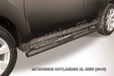 Пороги стальные Mitsubishi Outlander XL (2009-2013) d76 с проступями (серебристые)