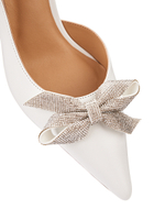 Женские босоножки белые с бантиком