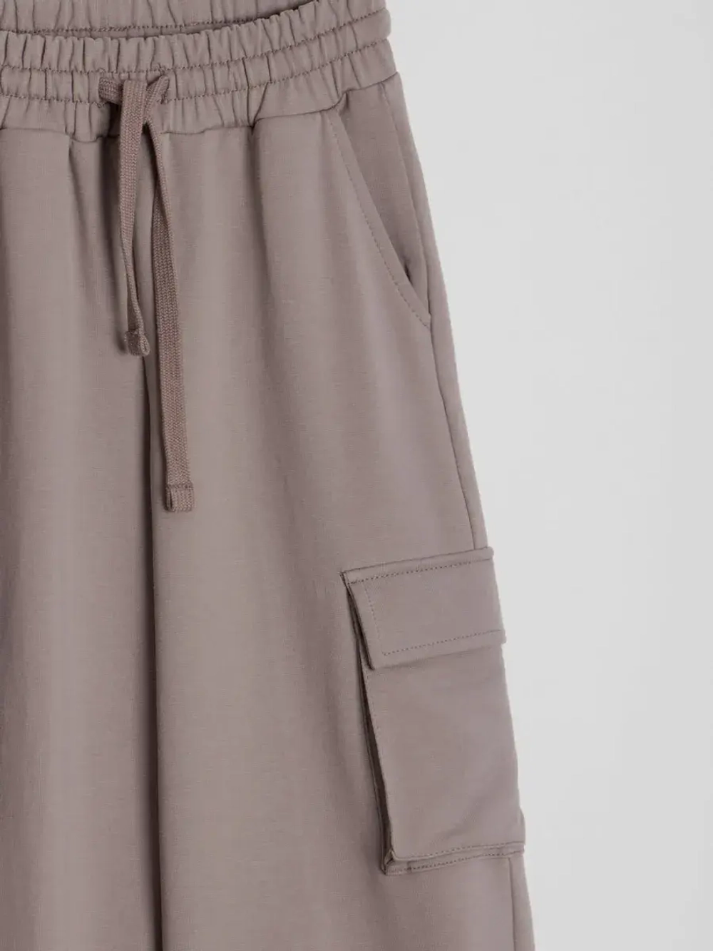 Штаны для девочки бежевые на осень