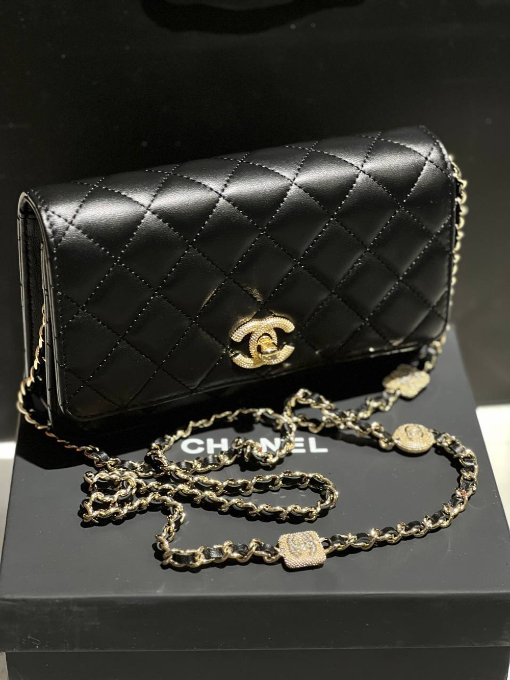 Сумка CHANEL