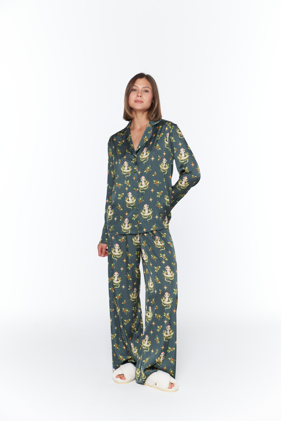 Шелковая блуза с змейками