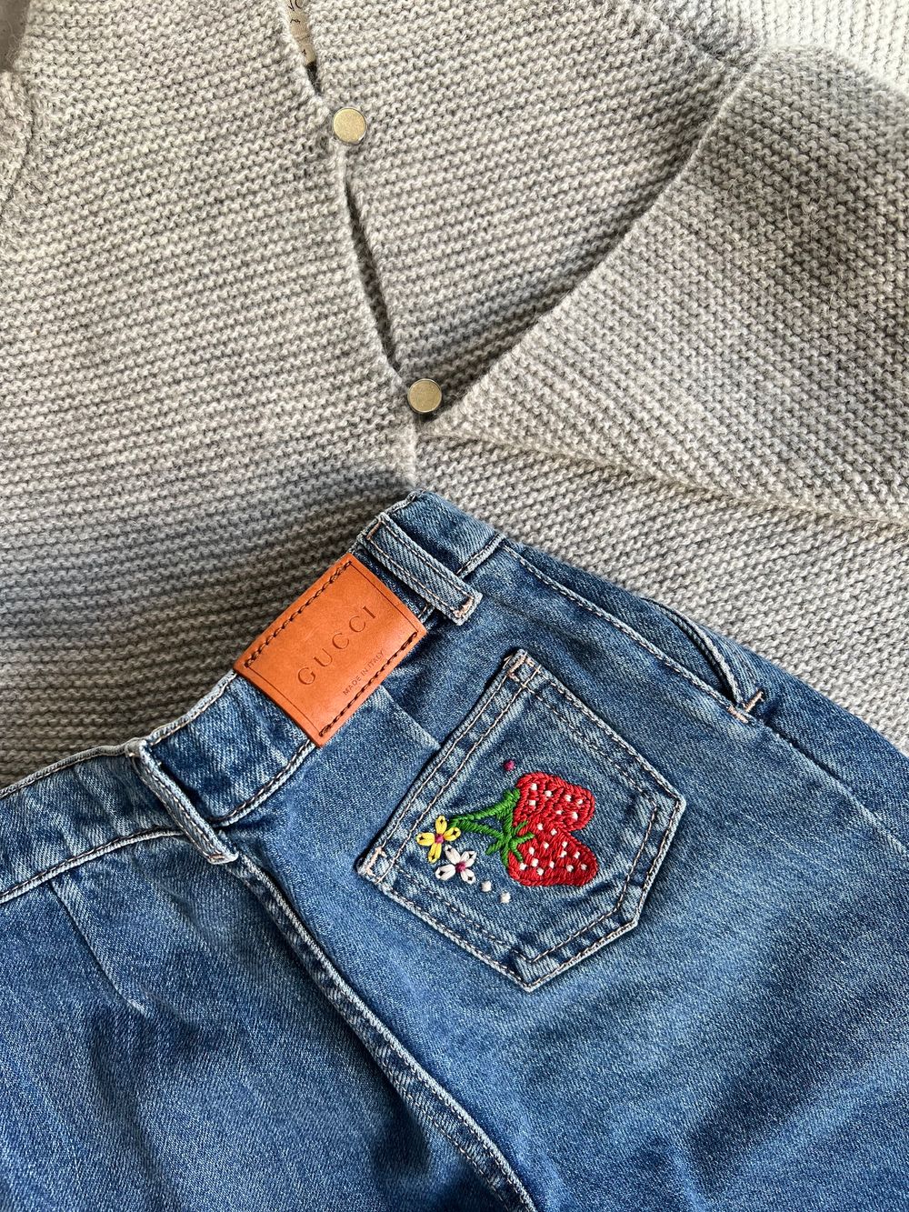 Джинсы Gucci, 86