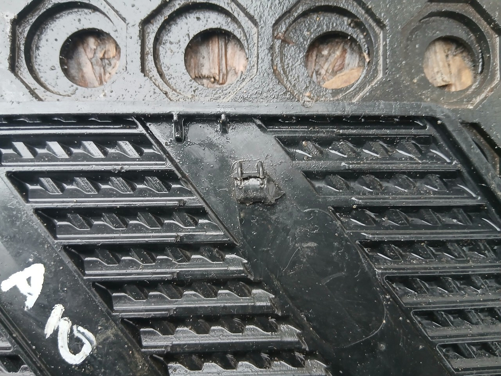 Накладка ступенька бампера