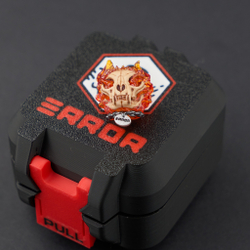 Бусина Error Котогонщик