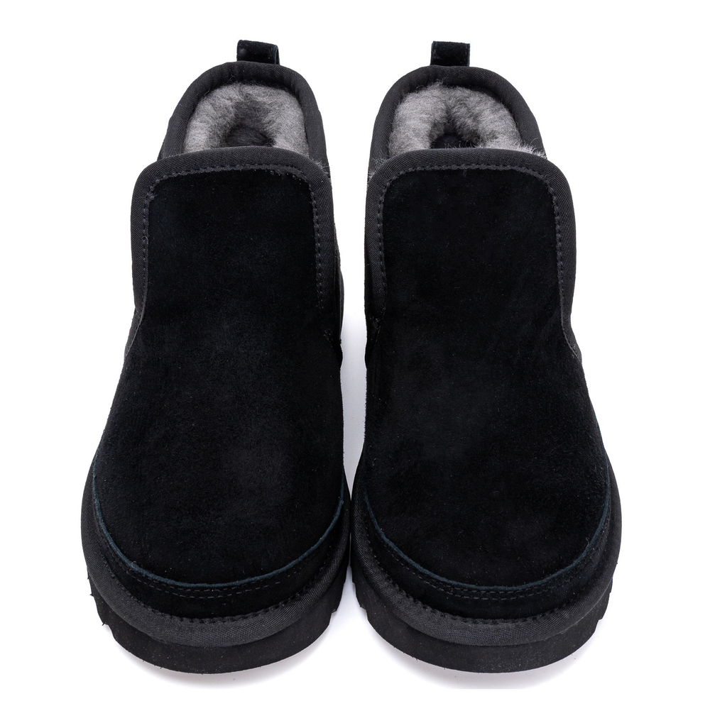 UGG Neumel Minimal Black