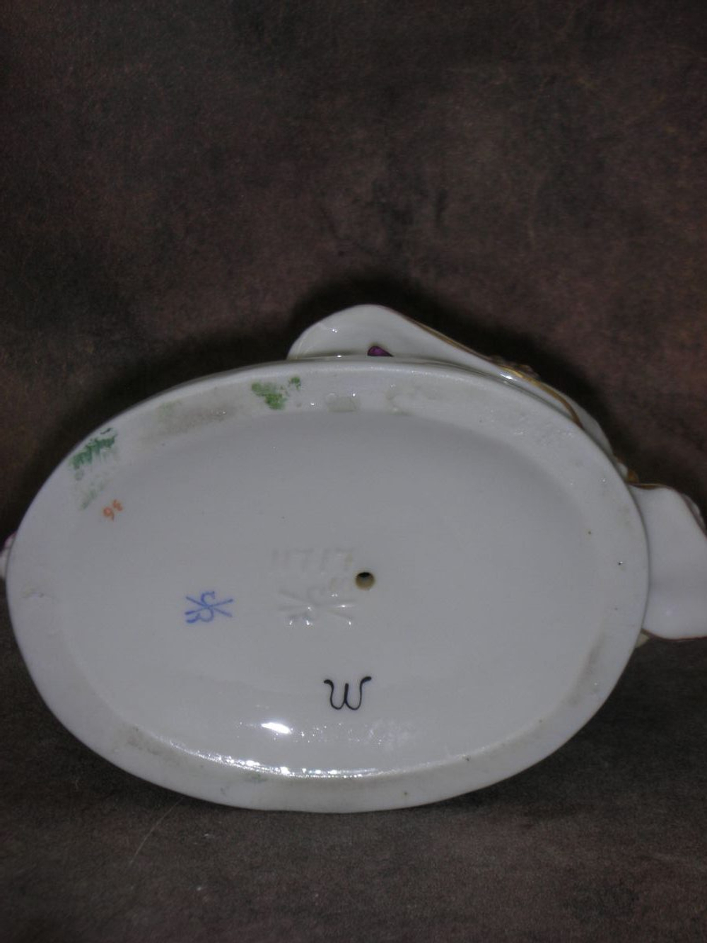 Статуэтка. Фарфор. Дети с козочкой. Scheibe-Alsbach. Германия