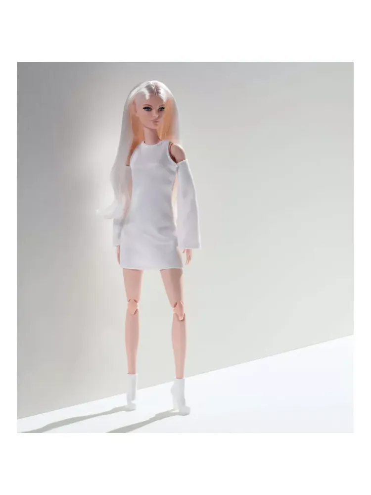 Кукла Looks блондинка GXB28