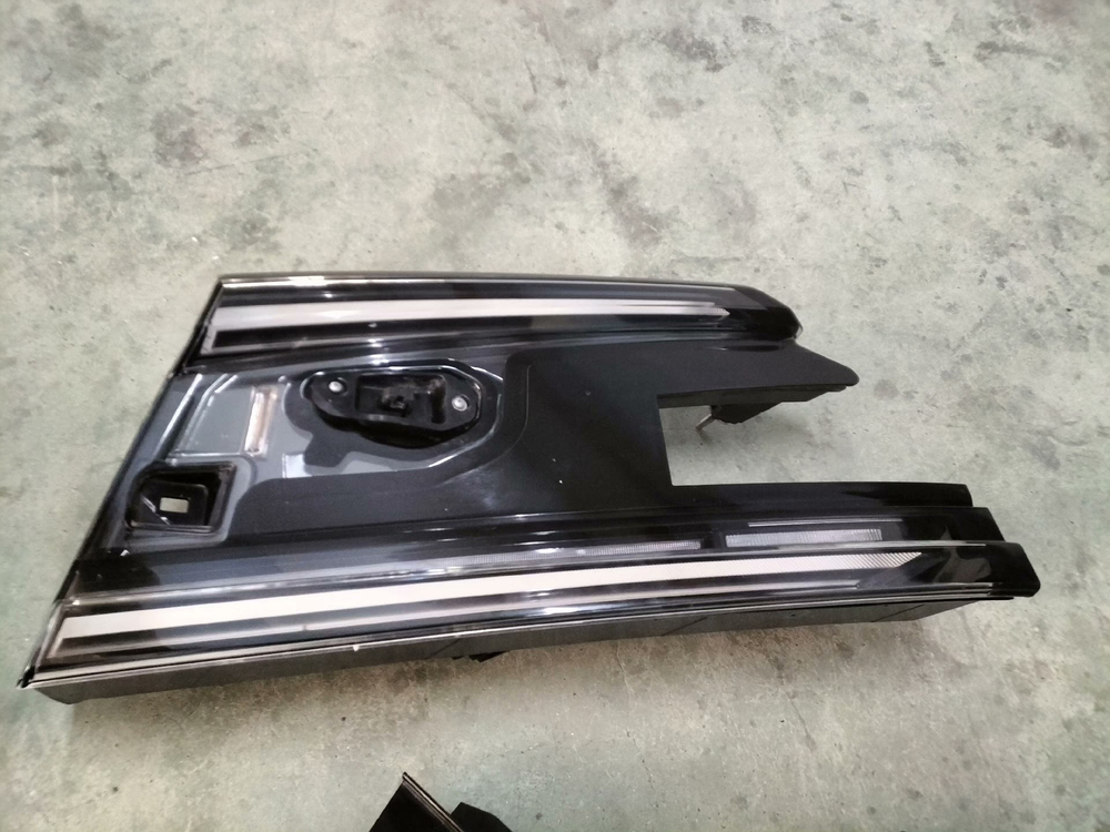 Задние фонари (стопы, поворотники) Honda e:NS2 2024, оригинал,