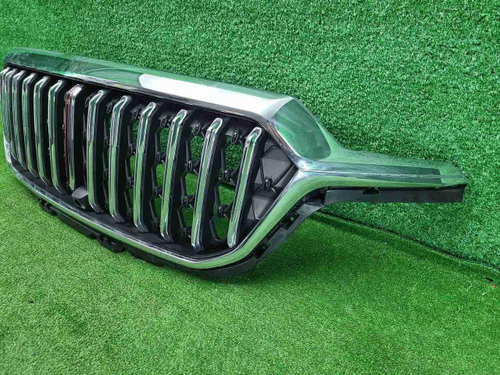 Решетка радиатора Hongqi HS5 (2019-н.в.)