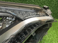 Фара правая Toyota RAV 4 CA40 (2015-2019) галоген