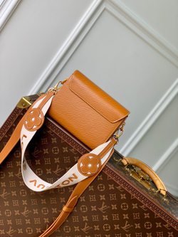 Louis Vuitton Twist PM