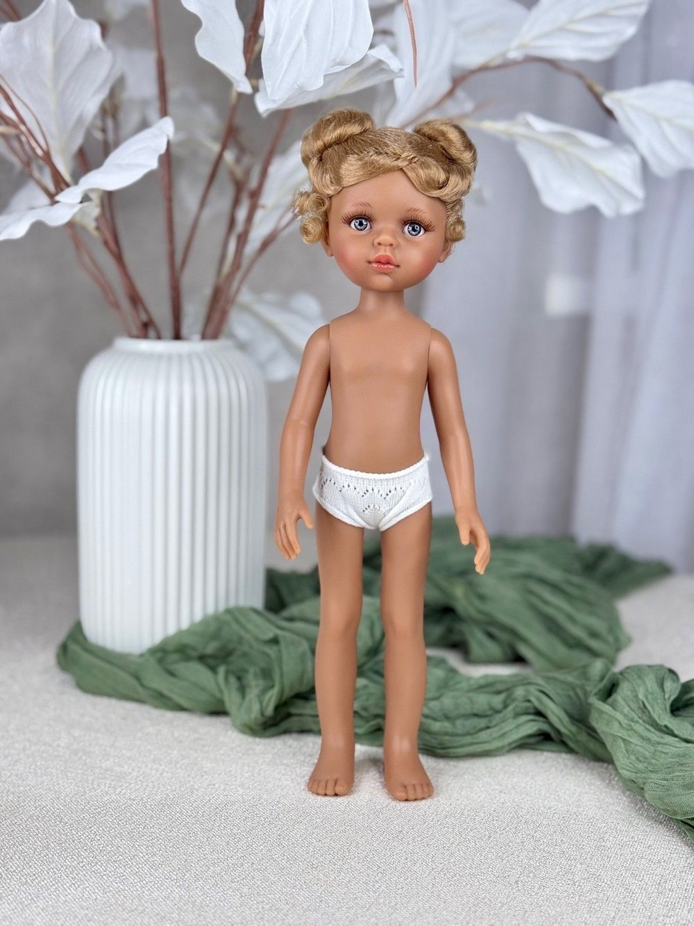 Кукла для девочки Paola Reina 32см Лусиана без одежды