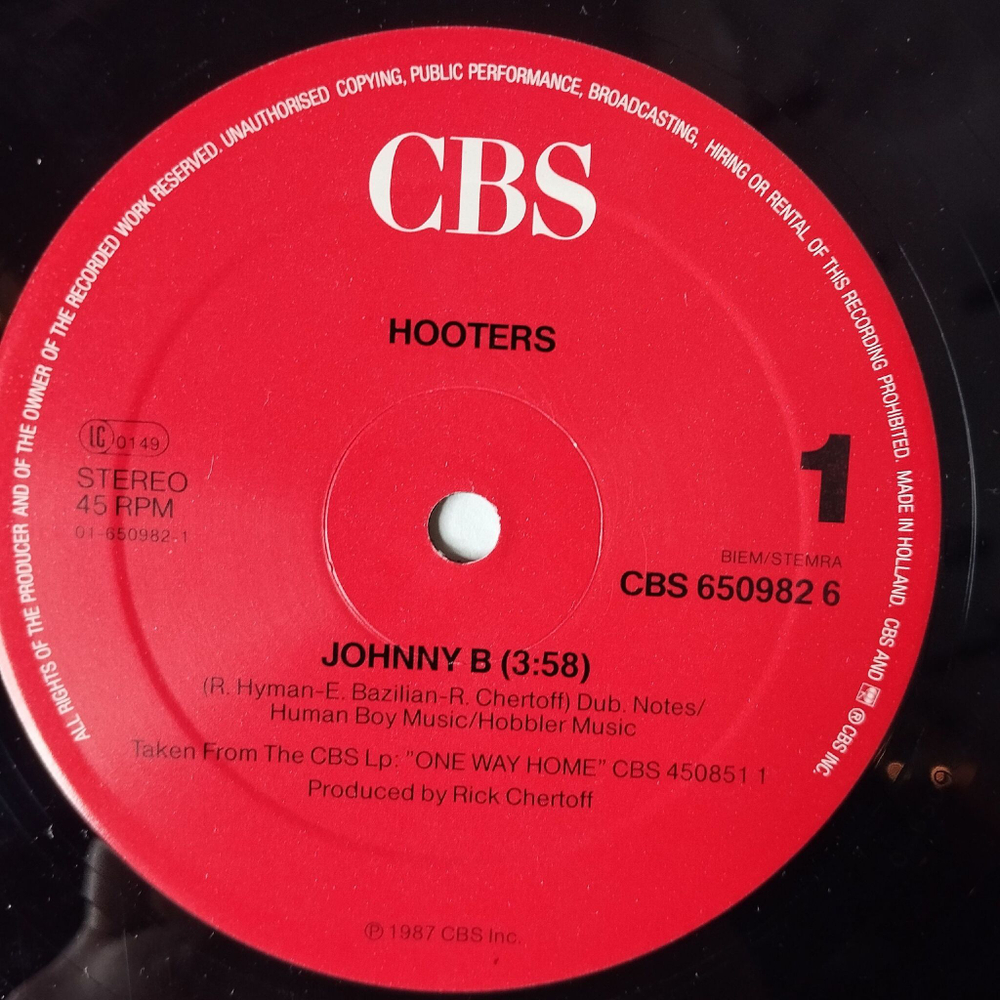 Винтажная виниловая пластинка LP Hooters Johnny B (Holland 1987) 45 RPM Maxi Single