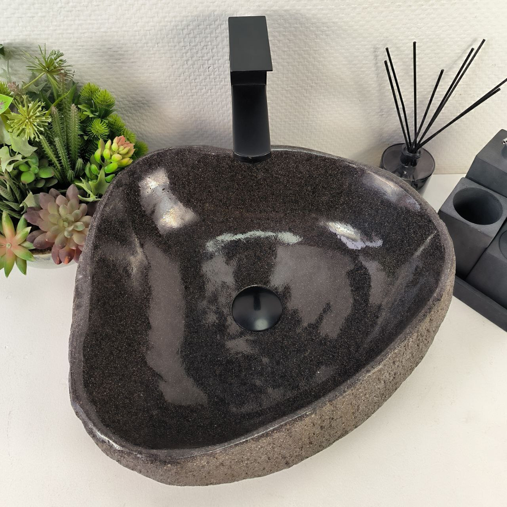 Раковина из речного камня RS-64921 43*41*15 0862