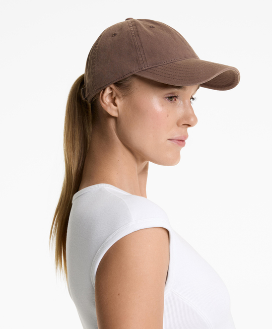 Oysho Кепка из 100%-го хлопка с эффектом потертости, коричневый