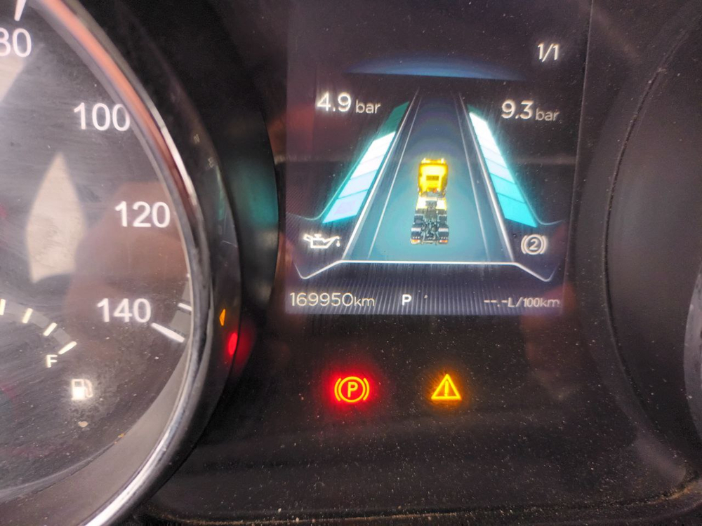 DongFeng KC 8x4 Самосвал DFH3410A563 (Дизельный, 11.1 л, 434 л.с. МТ)