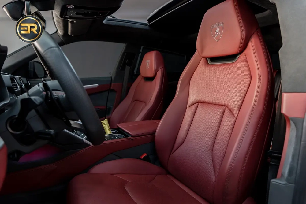 Lamborghini Urus Green