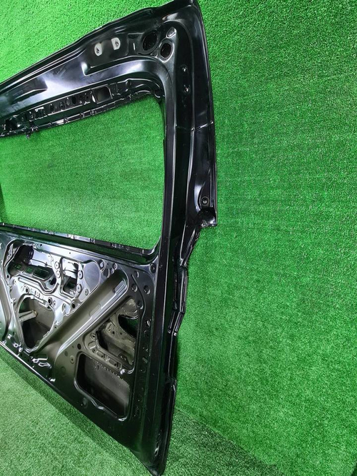 Крышка багажника Toyota Hiace Н300 (2019-н.в.)