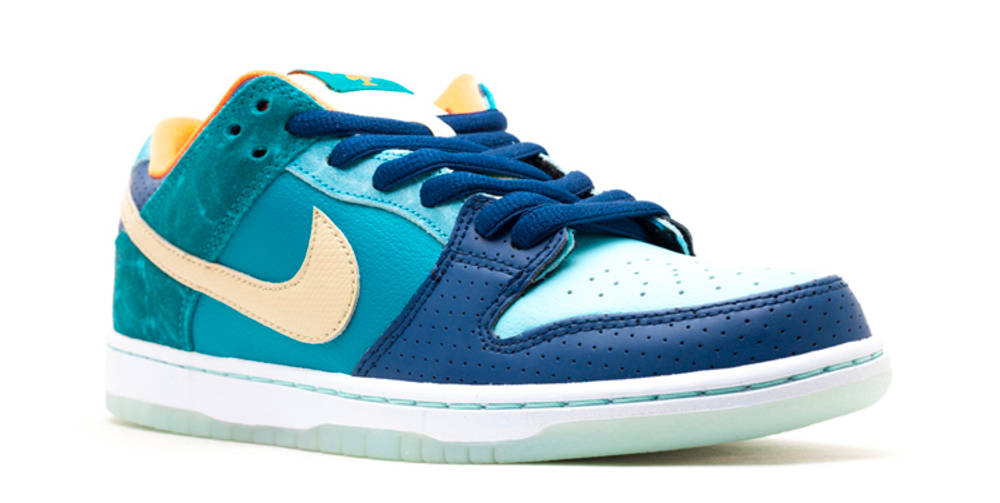 Кроссовки Nike Dunk Sb Mia Skate Shop