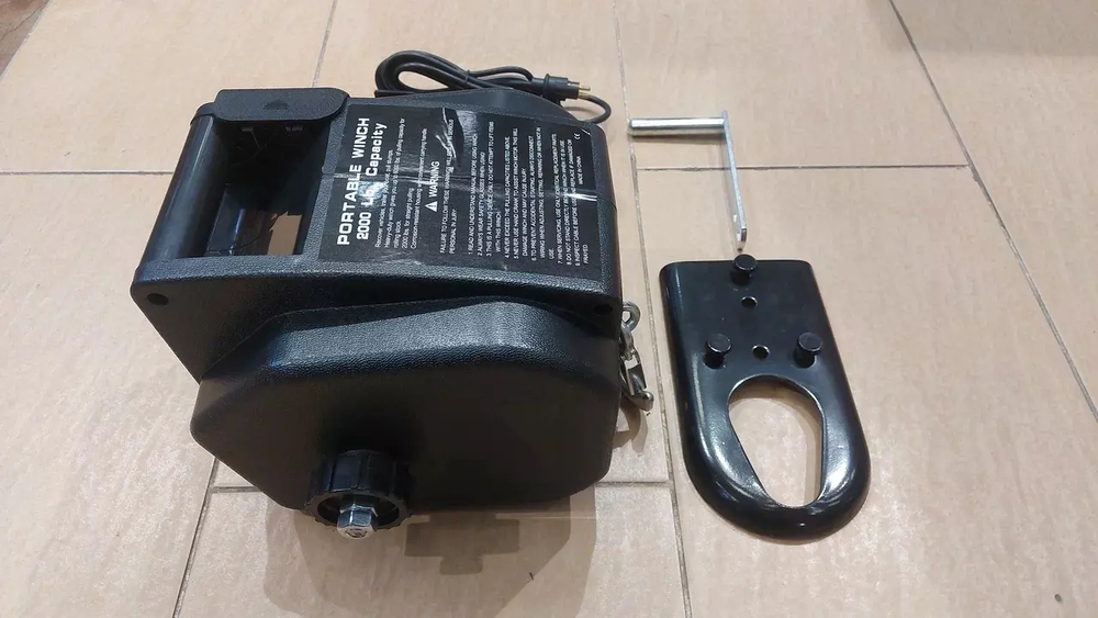 Лебедка электрическая на прицеп