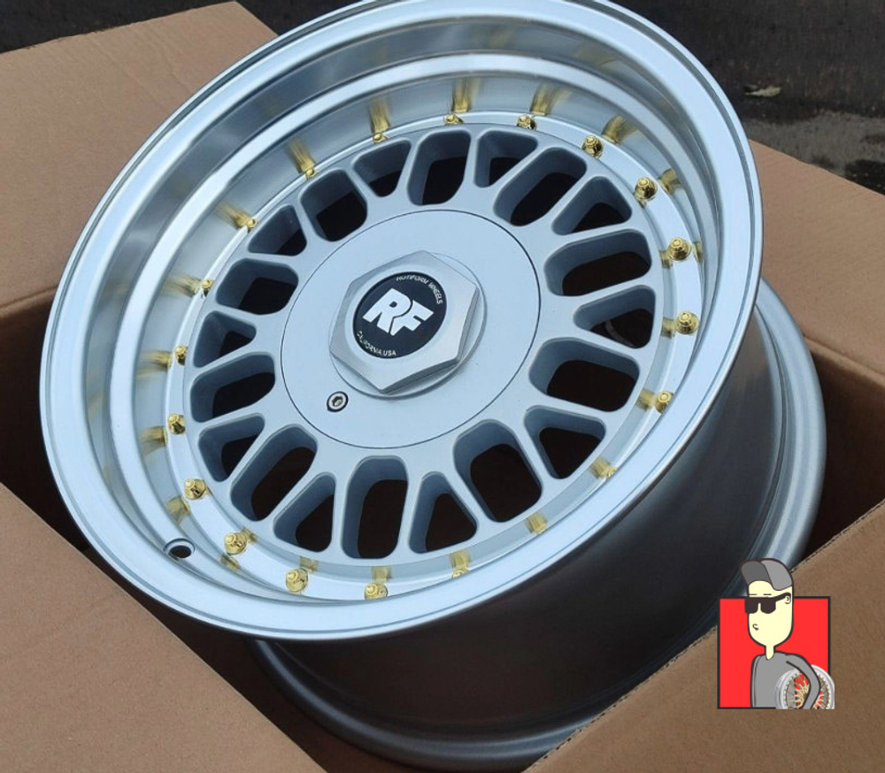Комплект дисков Rotiform 15x8 et20 4x100/4x114.3
