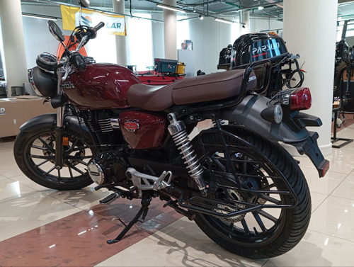 Мотоцикл Honda CB350 H’ness DLX красный
