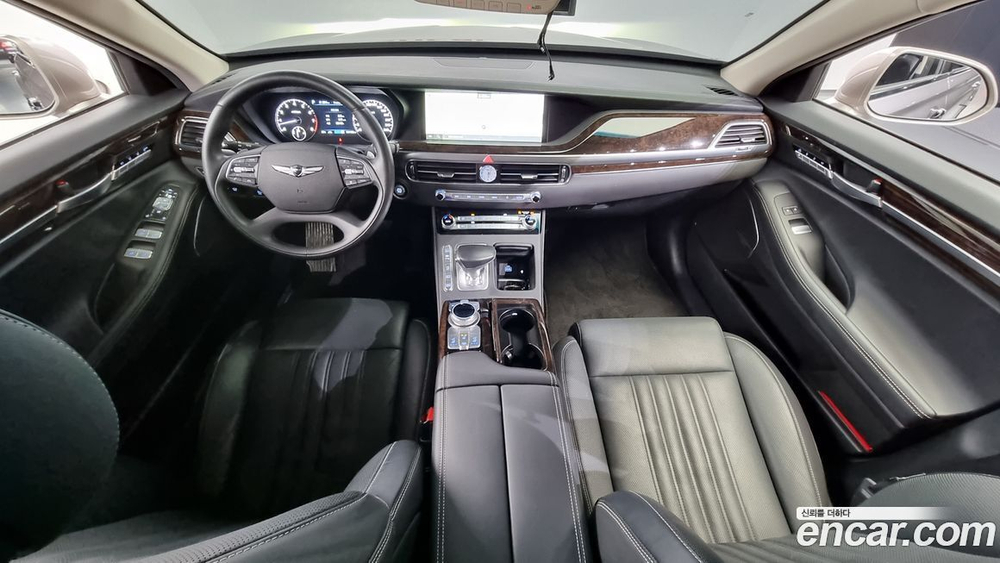 Genesis G90 3.8 (04.2020)