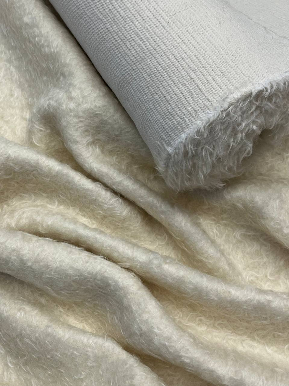 Мохер с шерстью, альпакой и п/а Eleventy сливочный