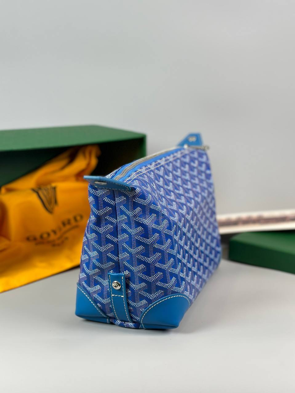 Косметичка Goyard
