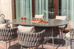 Стол обеденный овальный, коллекция Тирион