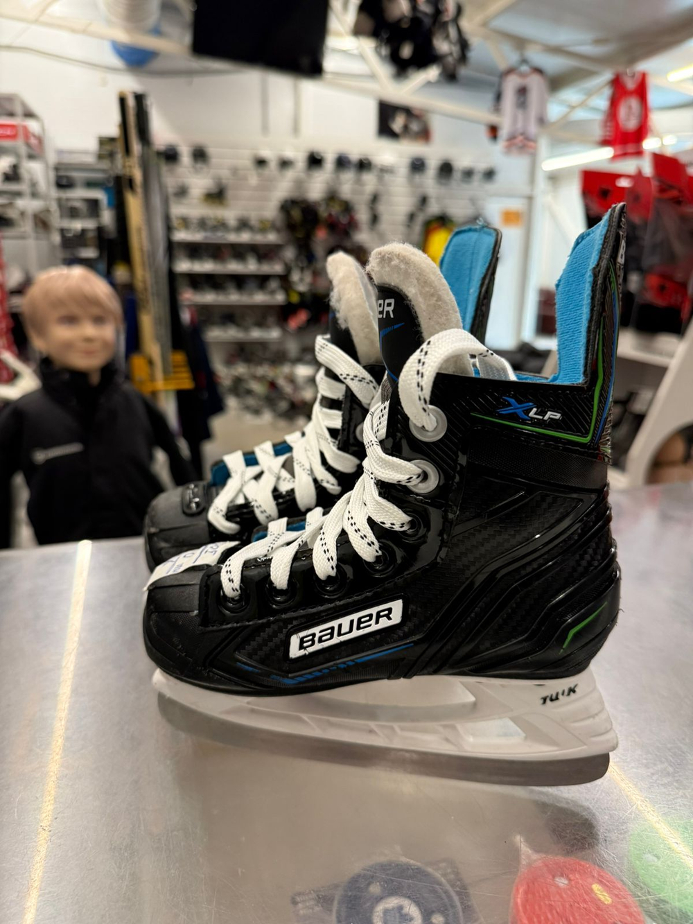 Bauer X YTH 9R (EUR 27)