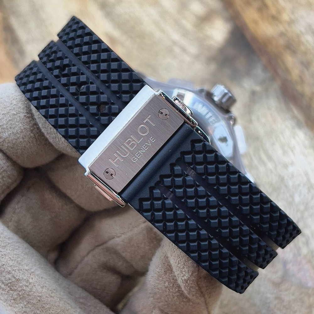 Часы Hublot