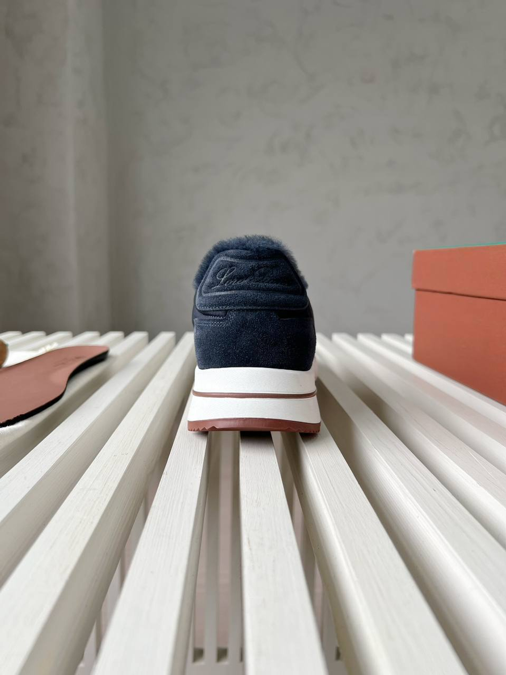 Зимние кроссовки Loro Piana Week End Walk
