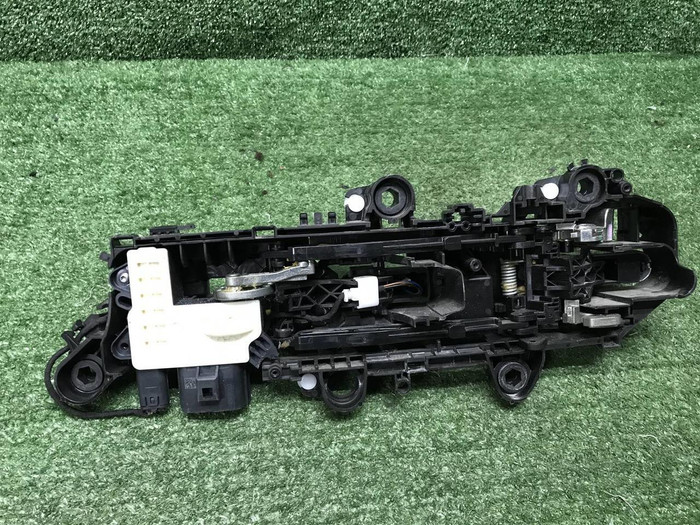 Ручка двери передняя правая RR Vogue 5 L460 21-нв