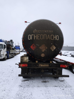 УралСпецТранс 9465* Полуприцеп цистерна 946514-В1-02