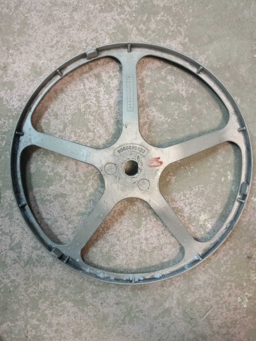 10 Шкив стиральной машины Bosch 9000095133 б/у