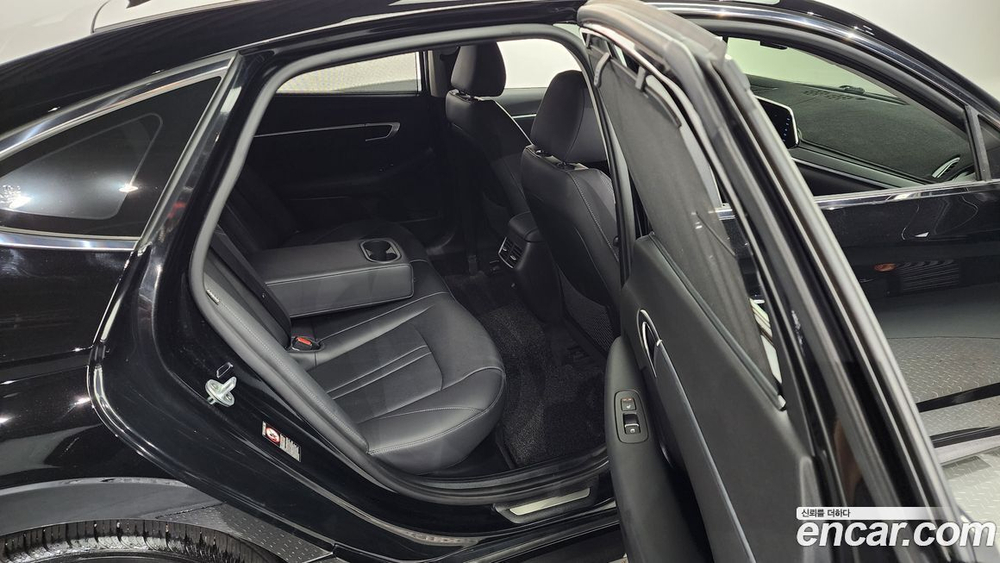 Hyundai Sonata Hybrid (DN8) Premium (10.2019)