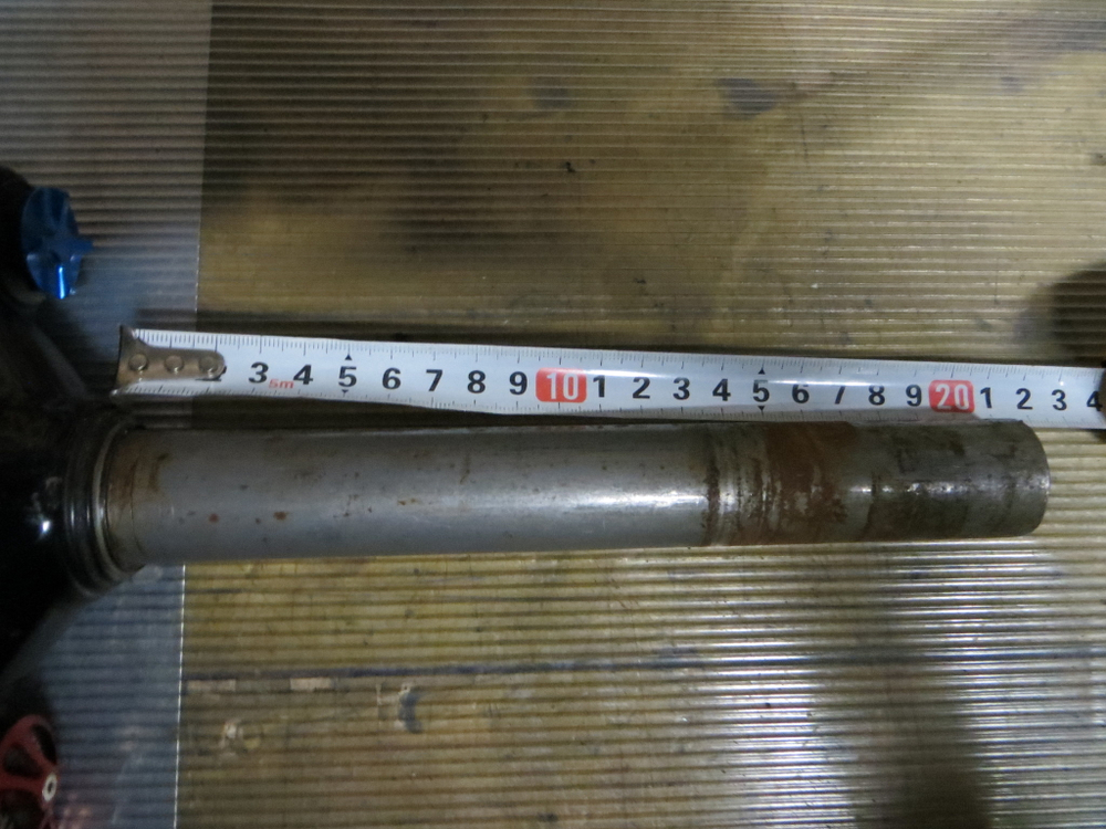 Вилка велосипеда manitou R7 бу 100 мм