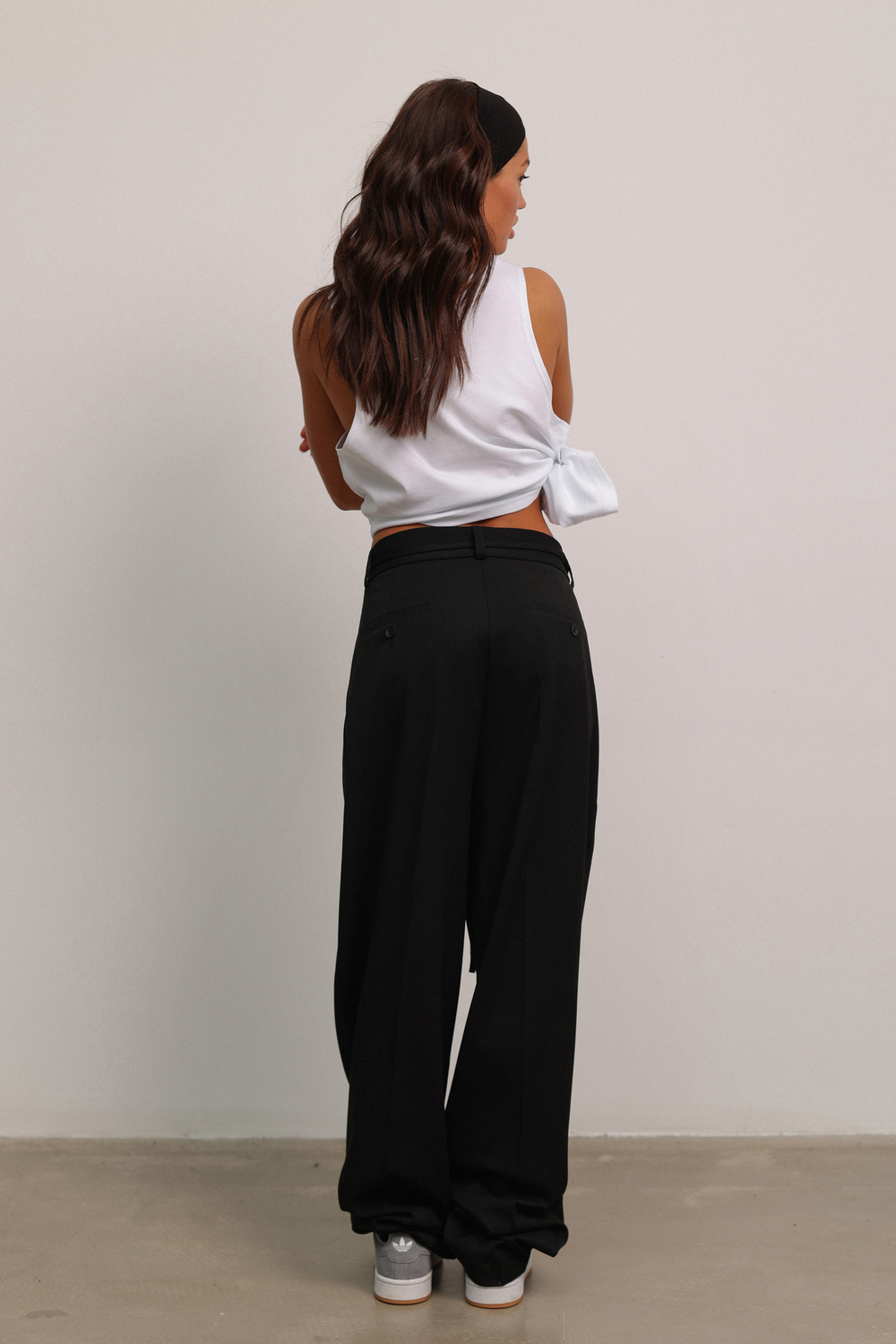 Брюки широкого кроя